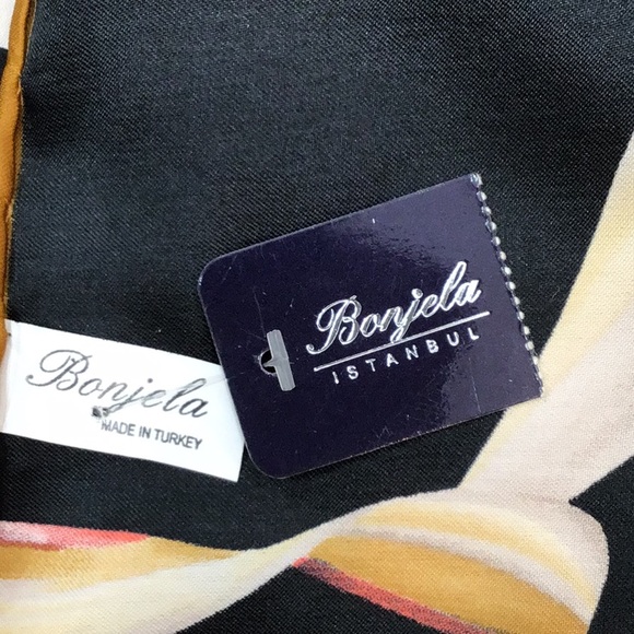 Bonjela ribbons and bows square scarf NWT - Picture 7 of 11